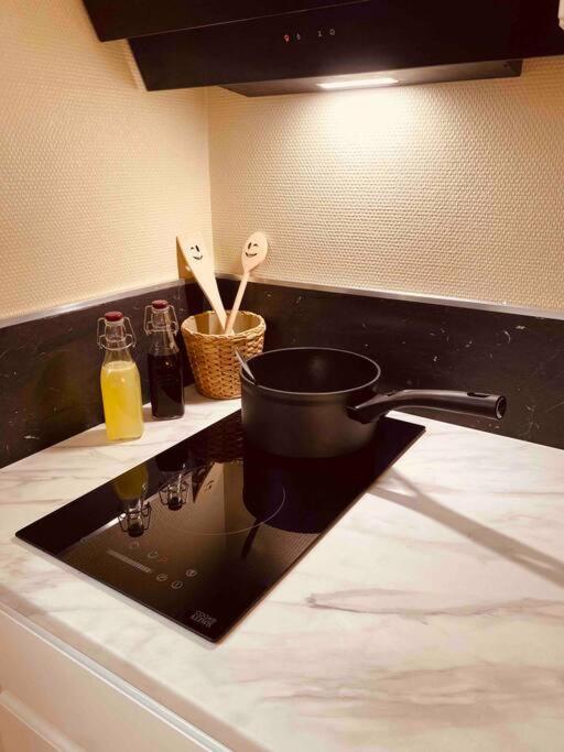 Ferienwohnung Les Rives De L'Indre. Parking Gratuit. Lit 160Cm Châteauroux Exterior foto